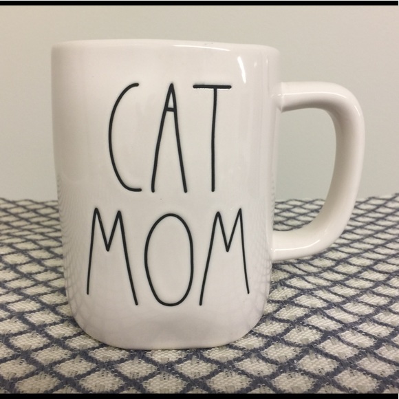 Rae Dunn Other - 🔥$15 Bargain🔥 Rae Dunn CAT MOM Mug